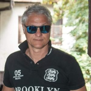 Meet your Posher, Ahmet